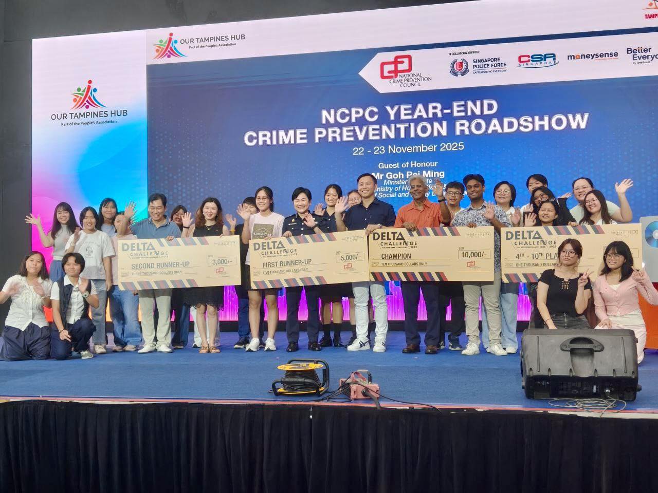 Interactive booth offering crime prevention tips at the Roadshow