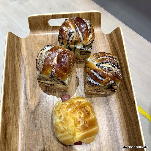 KenJinn Bakery
