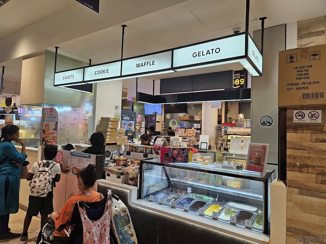 The Jelly Hearts shop front with gelato, waffles, cookies, and sweets.