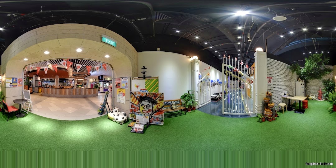 The image shows the interior of the We Love SGP shop.